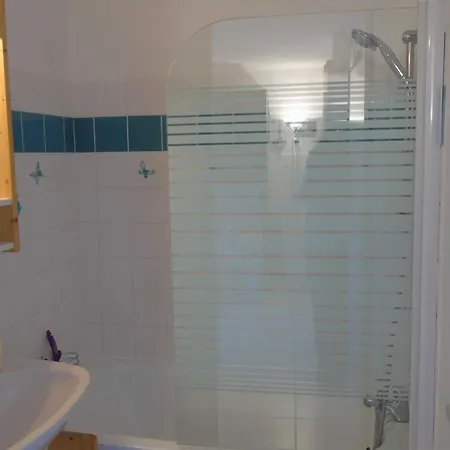 Cheval Blanc - Pour 4 Personnes Mae-8534 *